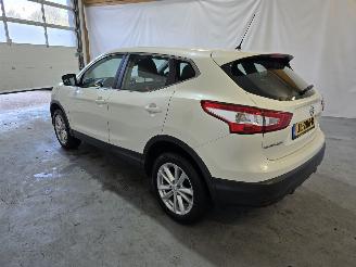Nissan Qashqai 1.2 Connect Edition picture 5