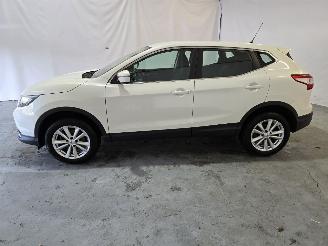 Nissan Qashqai 1.2 Connect Edition picture 4