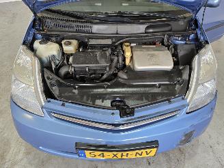 Toyota Prius 1.5 VVT-i Comfort picture 12
