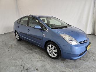 uszkodzony samochody osobowe Toyota Prius 1.5 VVT-i Comfort 2007/6