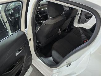 Peugeot 208 EV Active Pck 50 kWh picture 17