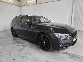 krockskadad bil auto BMW 3-serie 320 iEdition M Sport Shadow Executive 2018/9