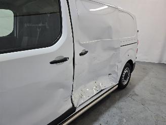 Peugeot Expert 1.5 BlueHDI 100 S&S L2 picture 9