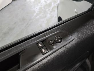 Peugeot Expert 1.5 BlueHDI 100 S&S L2 picture 18