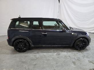 Mini Clubman Clubman 1.6 Cooper D Hampton D CLUBMAN picture 8