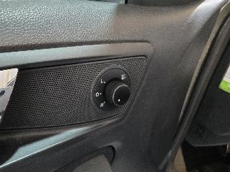 Skoda Yeti 1.2 TSI Elegance picture 24