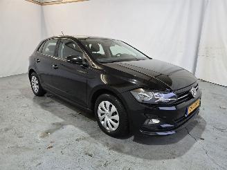 damaged passenger cars Volkswagen Polo 1.2 TSI Comfl. BlueM 2018/5