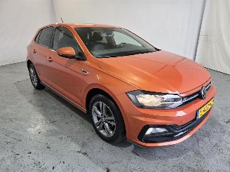 Schadeauto Volkswagen Polo 1.0 TSI Highl.BnsR 2021/6