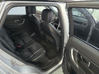 Land Rover Discovery Sport 2.0 TD4 HSE picture 14