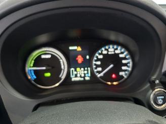 Mitsubishi Outlander 2.0 PHEV Intense + picture 32