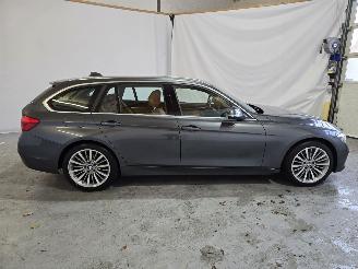 BMW 3-serie 320i Lux.Ed picture 8