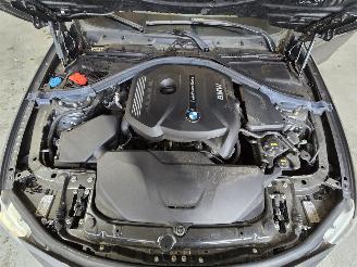 BMW 3-serie 320i Lux.Ed picture 10