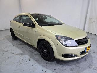 skadebil auto Opel Astra GTC 1.6 Enjoy 2006/3