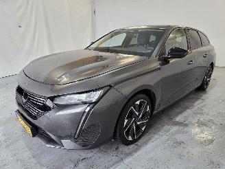 Peugeot 308 1.2 PureTech Allure Pack Business picture 3