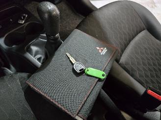 Mitsubishi Space-star 1.0 Cool+ picture 35