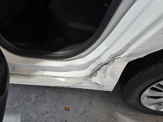 Peugeot 208 1.2 PureTech Active picture 12