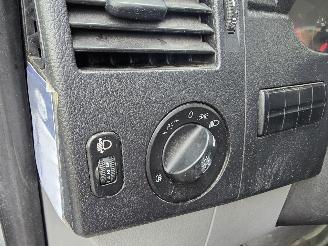 Volkswagen Crafter 32 2.0 TDI L2H2 DC picture 27