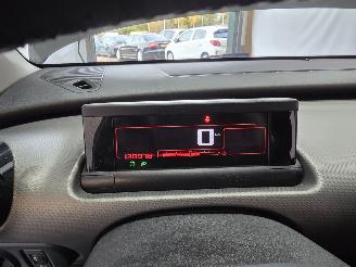 Citroën C4 cactus 1.2 PureTech Shine picture 24