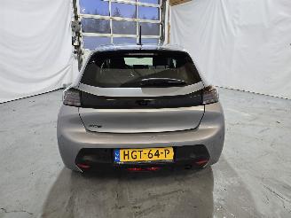 Peugeot 208 1.2 PureTech 75 Style picture 6