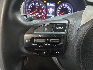 Kia Stonic 1.0 T-GDi MHEV Dyn+L picture 30