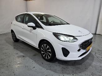 krockskadad bil auto Ford Fiesta 1.0 EcoB.Hy. Tit. 2023/7