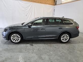 Skoda Octavia 1.5 e-TSI Business Edition Plus picture 4