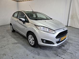 damaged passenger cars Ford Fiesta 1.0 Style Ultimate 2017/1