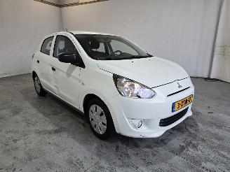 Vaurioauto  passenger cars Mitsubishi Space-star 1.0 Inform 2014/10