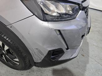 Peugeot e-2008 EV Allure Pack 50 kWh picture 9