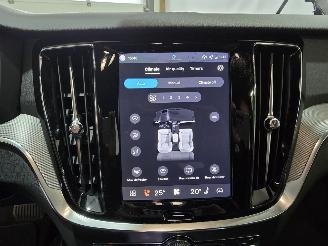 Volvo V-60 2.0 T6 Plug-in hybrid AWD Plus Dark picture 40