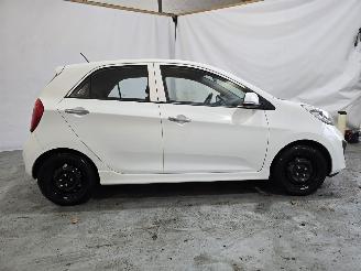 Kia Picanto 1.0 CVVT Design Ed. picture 8