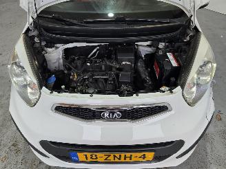 Kia Picanto 1.0 CVVT Design Ed. picture 11