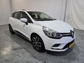 skadebil auto Renault Clio 0.9 TCe Life 2020/1