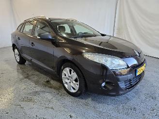 Auto incidentate Renault Mégane Estate 1.6 Dynamique 2012/2