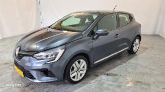 krockskadad bil auto Renault Clio 1.0 TCe Zen 2019/9