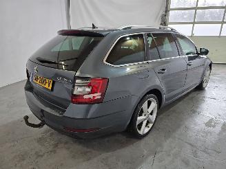Skoda Octavia 1.0 TSI Greentech Style Business picture 7