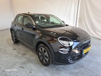uszkodzony samochody osobowe Fiat 600 1.2 Hybrid Urban 2025/5