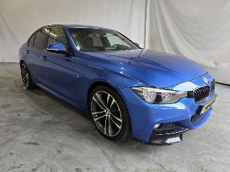 skadebil auto BMW 3-serie 320i Edition M Sport Shadow Executive 2018/6