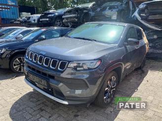 Salvage car Jeep Compass Compass II (MP), SUV, 2016 1.3 4XE 190 Plug-in Hybrid 16V 4x4 2024/8