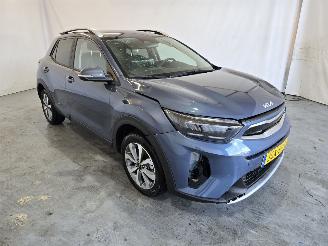 Damaged car Kia Stonic 1.0 T-GDi MHEV Dyn+L 2025/9