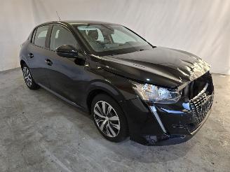 Schadeauto Peugeot 208 1.2 PT Active Pack 2023/4