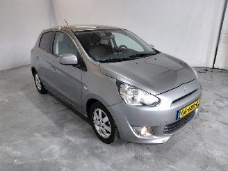 škoda osobní automobily Mitsubishi Space-star 1.0 Bright 2015/5
