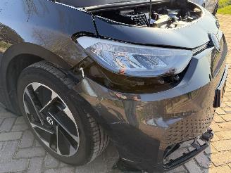 Volkswagen ID.3 First 58 kWh picture 17