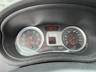 Renault Clio 1.6-16V Dynamique Luxe picture 21