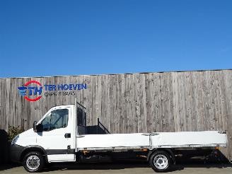 Auto incidentate Iveco Daily 40C12 2.3 HPi Open Laadbak 4,75M 85KW Euro 4 2007/8