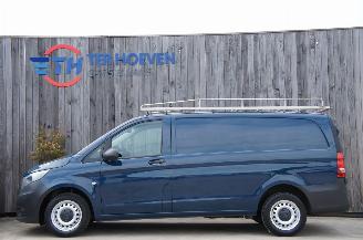 skadebil auto Mercedes Vito 111 CDi Lang Airco Navi Cruise Trekhaak 84KW Euro 6 2015/9