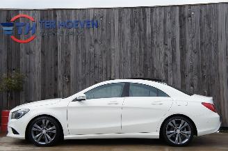 uszkodzony samochody osobowe Mercedes Cla-klasse CLA 180d Airco Cruise Navi Pano Bi-Xenon 80KW Euro 6 2017/1