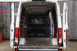 Iveco Daily 35S12 2.3 HPi L2H2 Automaat Hi-Matic Trekhaak 85KW Euro 6 picture 8