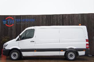 krockskadad bil auto Mercedes Sprinter 313 CDi L2H1 Automaat Airco Cruise Camera Trekhaak 95KW Euro 5 2014/8