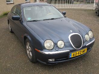 krockskadad bil auto Jaguar S-type 3.0.V6 Automaat 1999/4